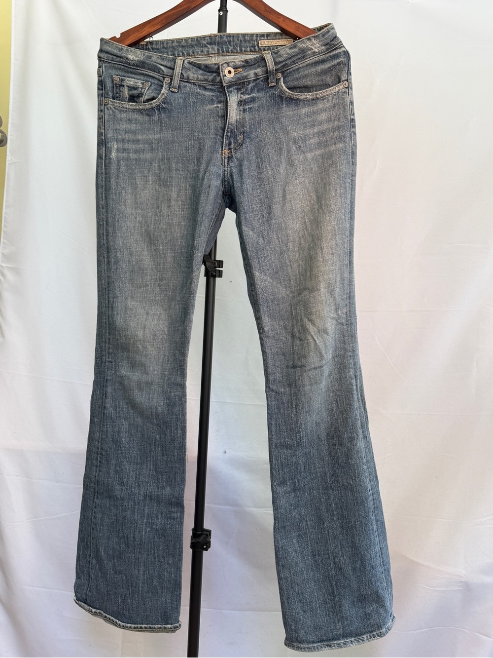 Chip & Pepper faded blue flare jeans